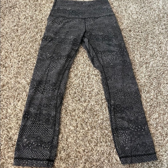 Lululemon 21’ Align Leggings - Picture 1 of 3